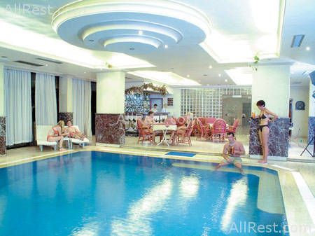 Kandelor Hotel 13